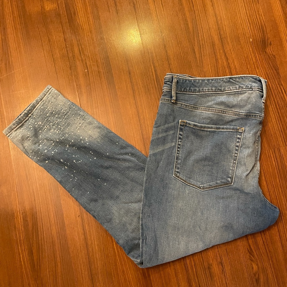 Detailed hem skinny jeans